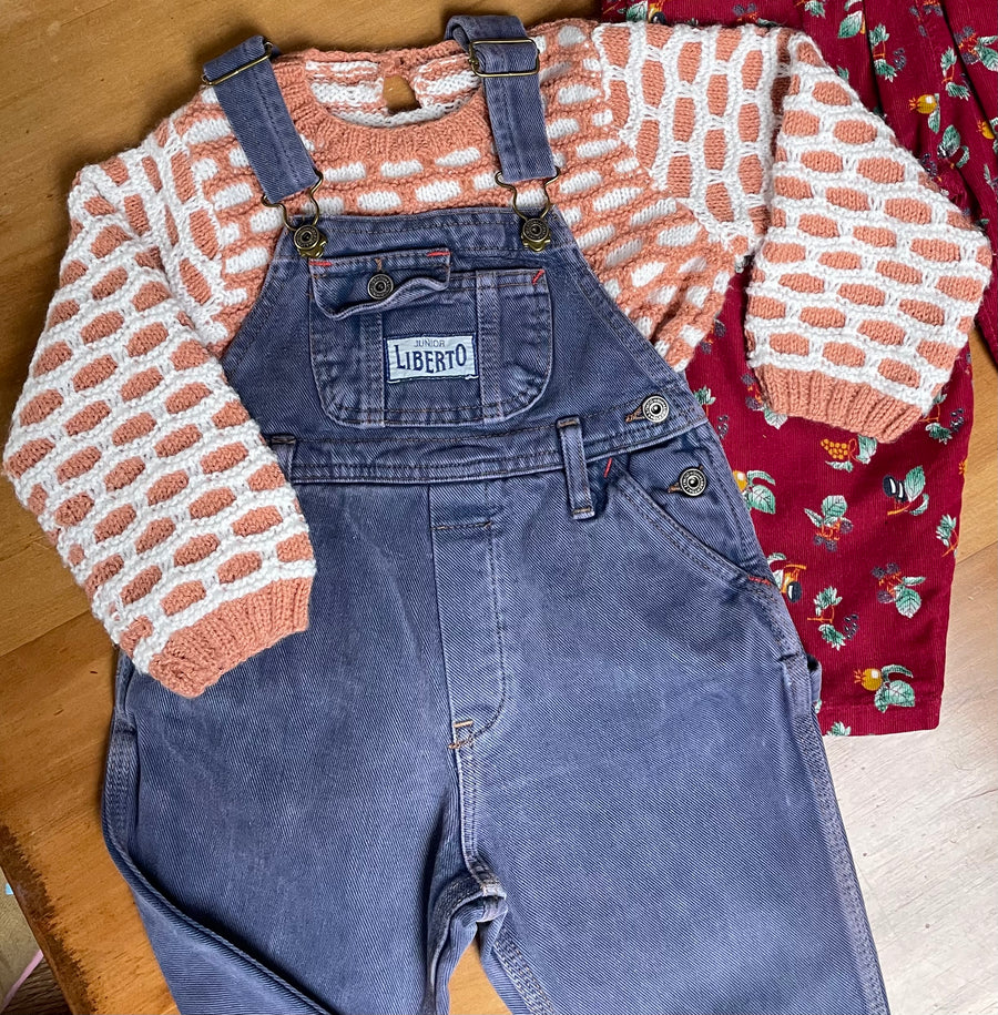 Pull fait main magnifique 2 ans