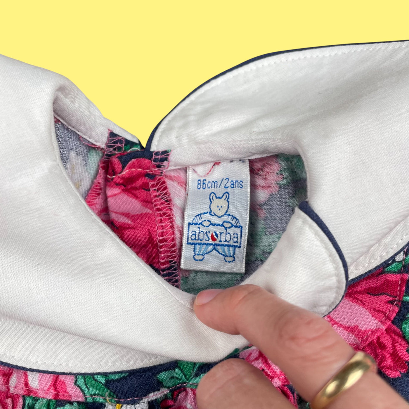 Robe fleurie vintage 2 ans