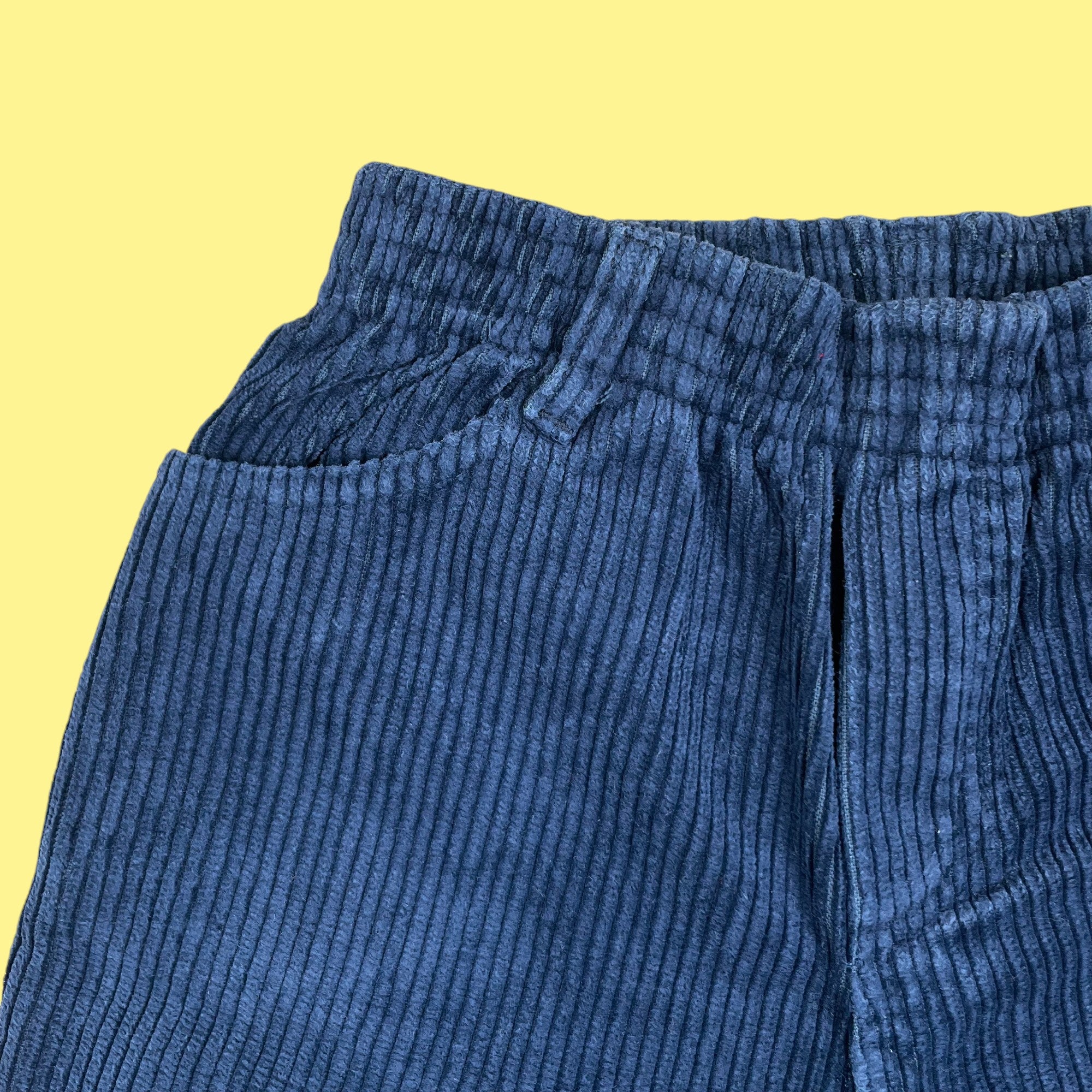 Pantalon velours bleu 8-10 ans
