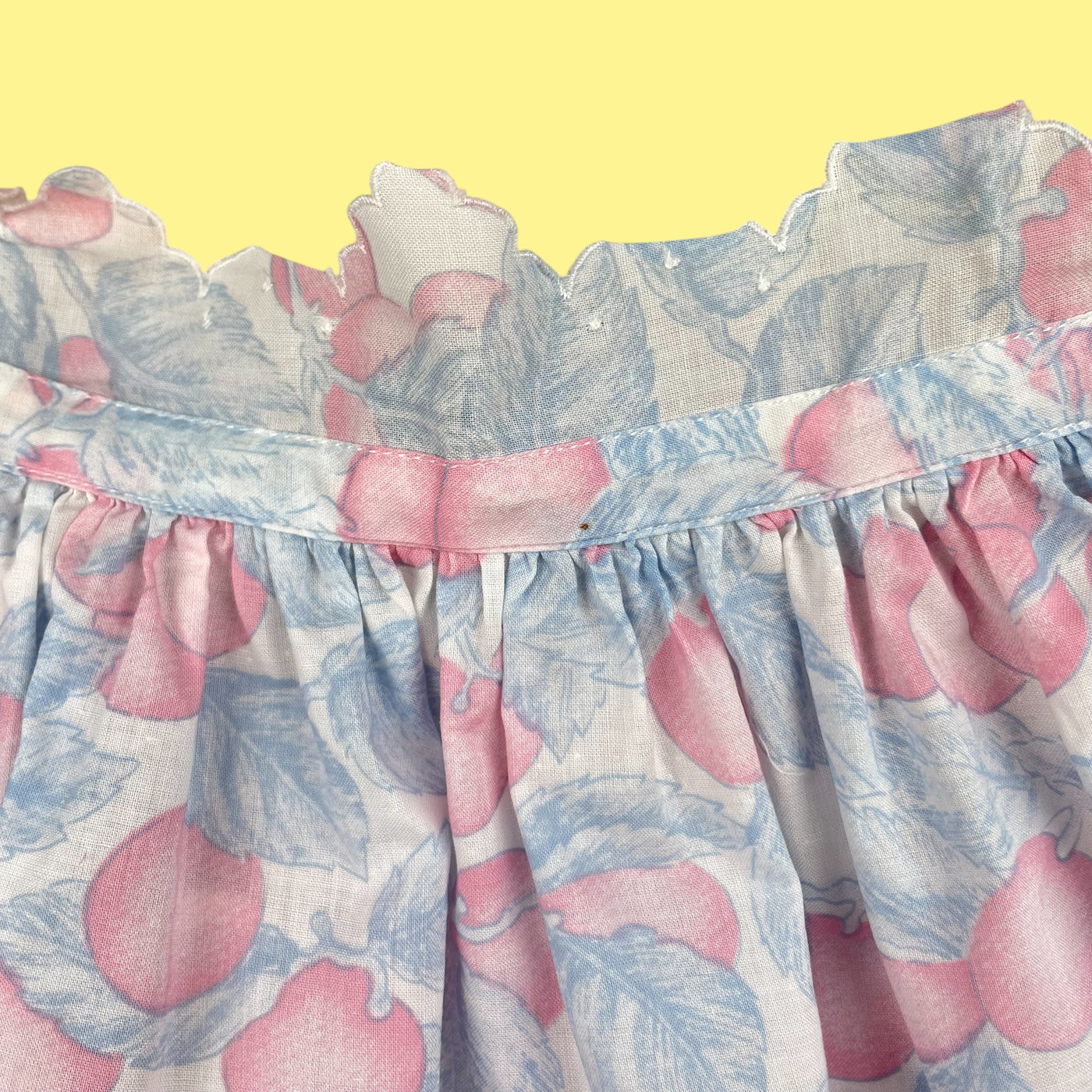 Jupe Cacharel vintage neuve 4-5 ans