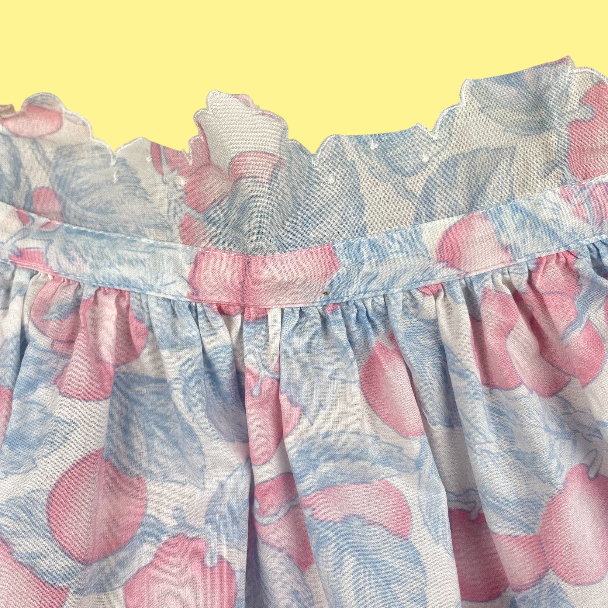 Jupe Cacharel vintage neuve 4-5 ans