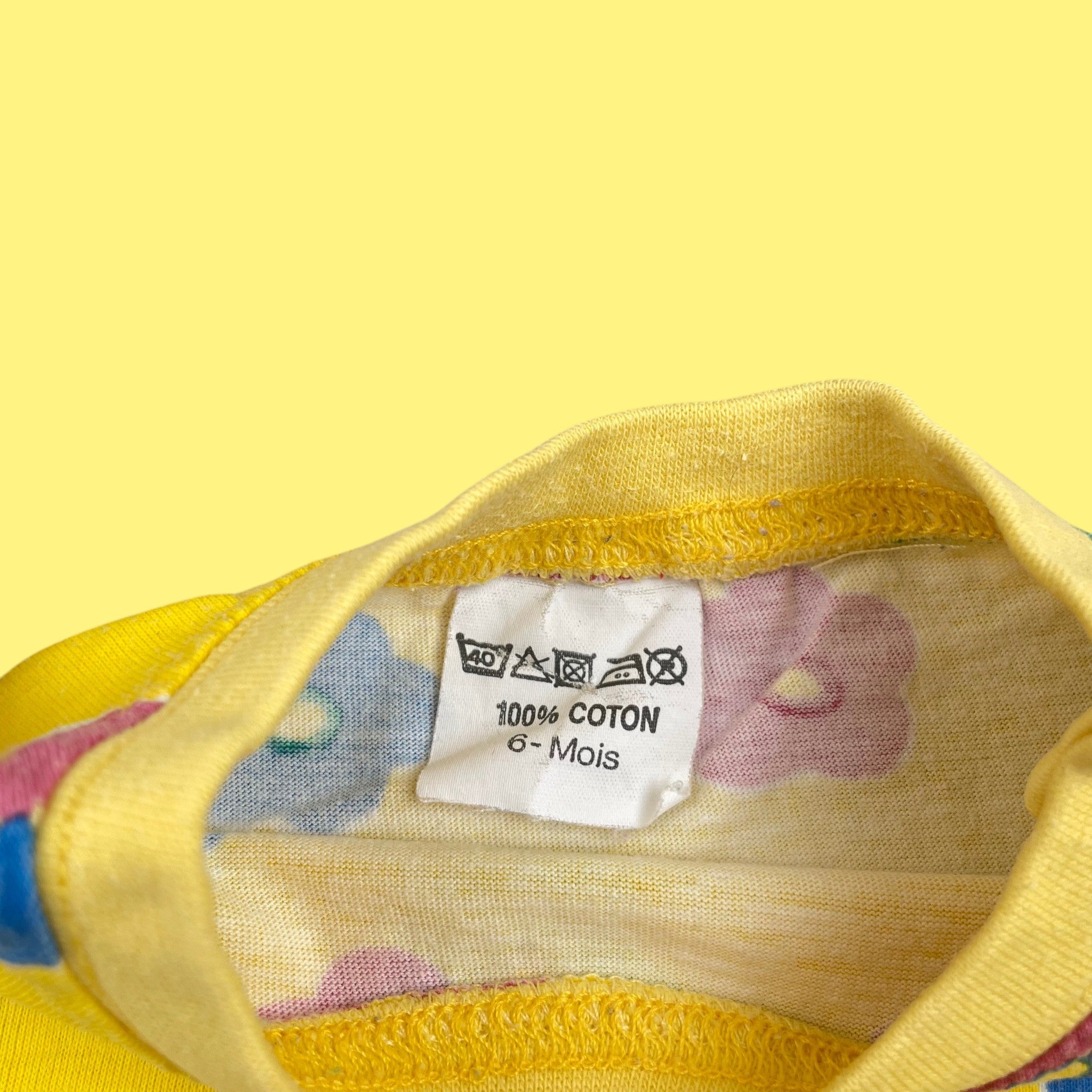 T-shirt fleurs vintage 9 mois