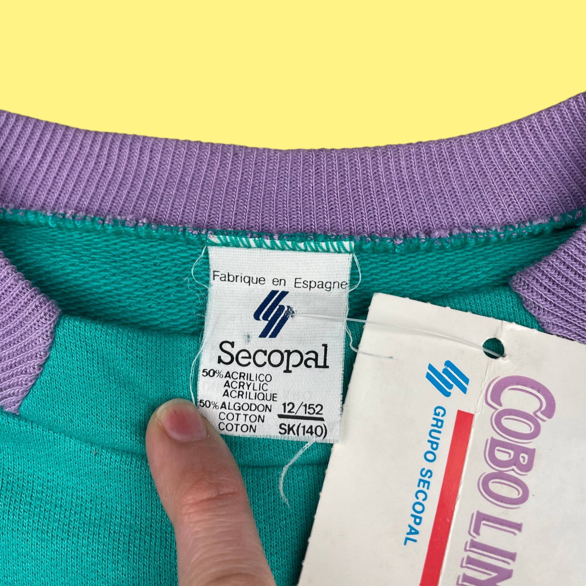 Sweat vintage neuf 12 ans