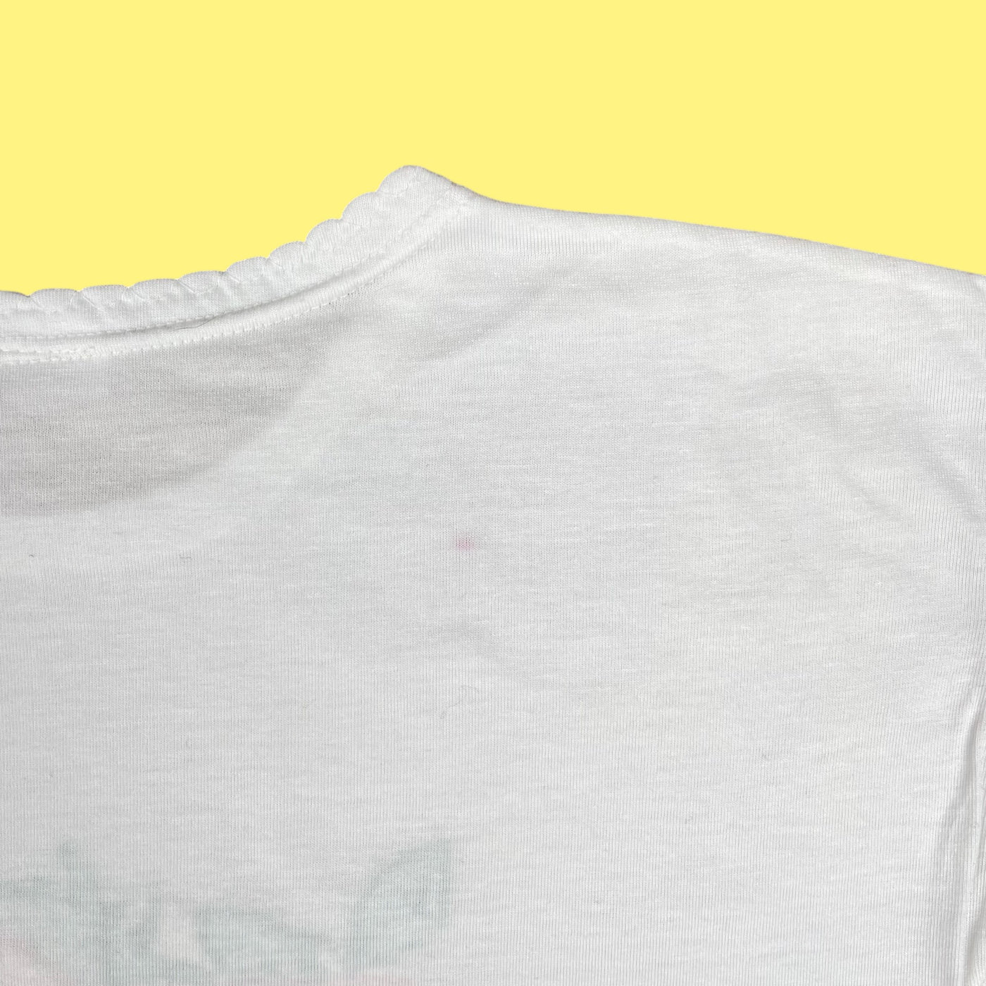 T-shirt vintage neuf 7 ans