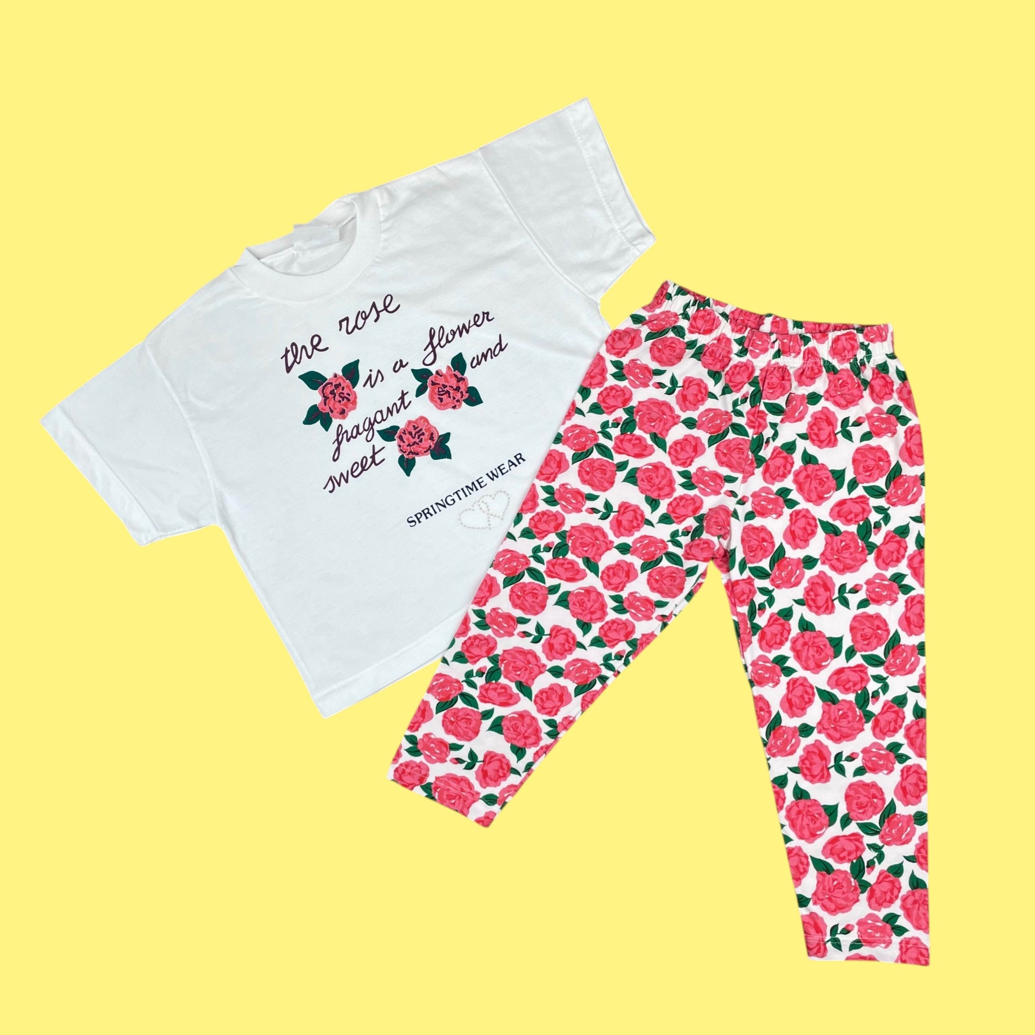 Ensemble vintage neuf 4 ans