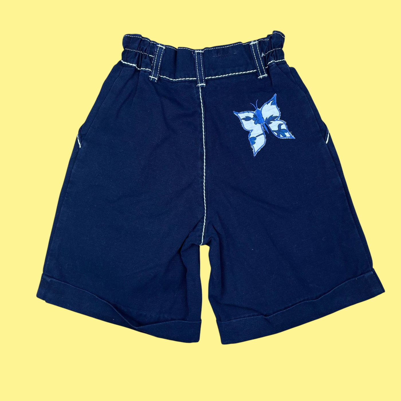Short vintage neuf 4 ans
