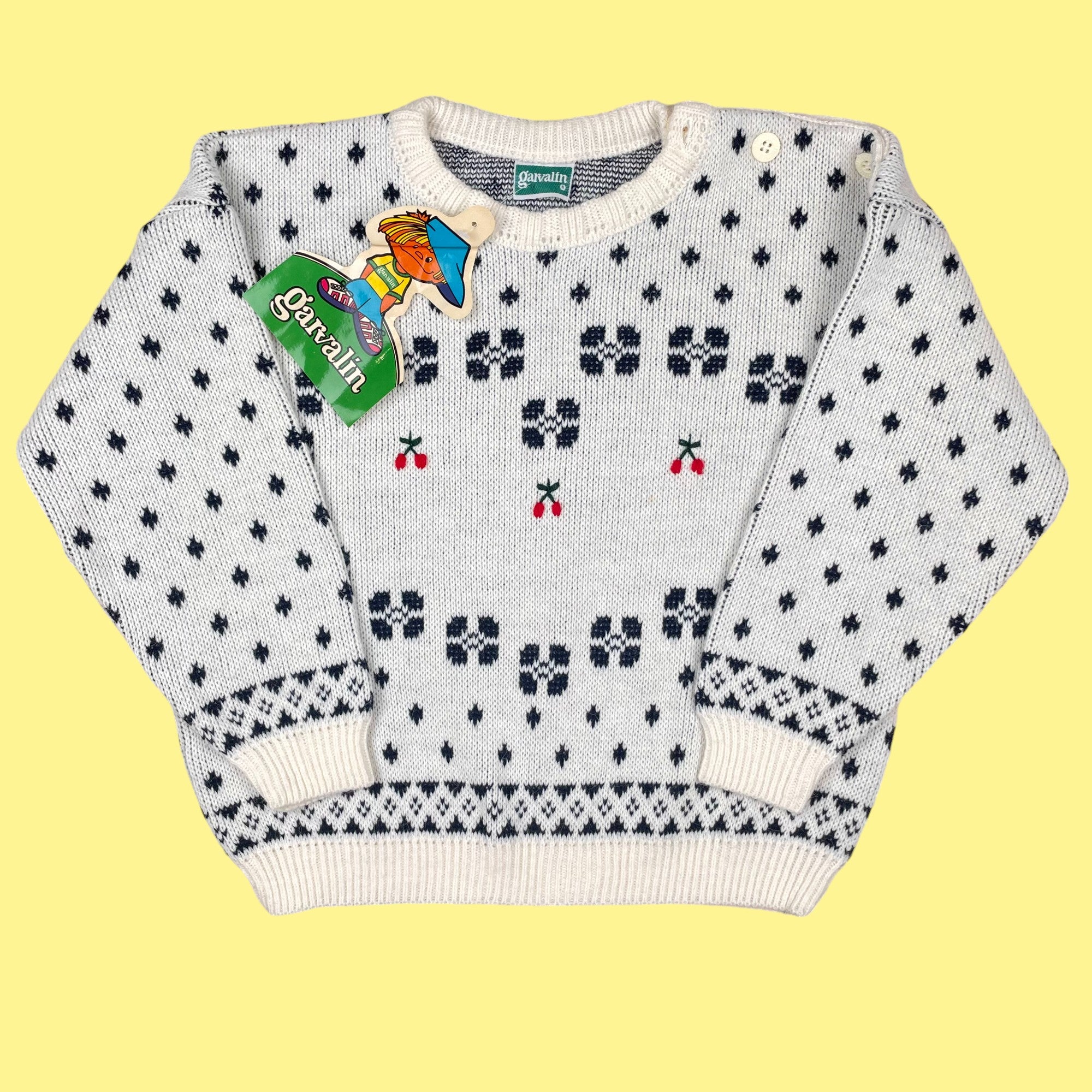 Pull deadstock cerises 4 et 7 ans