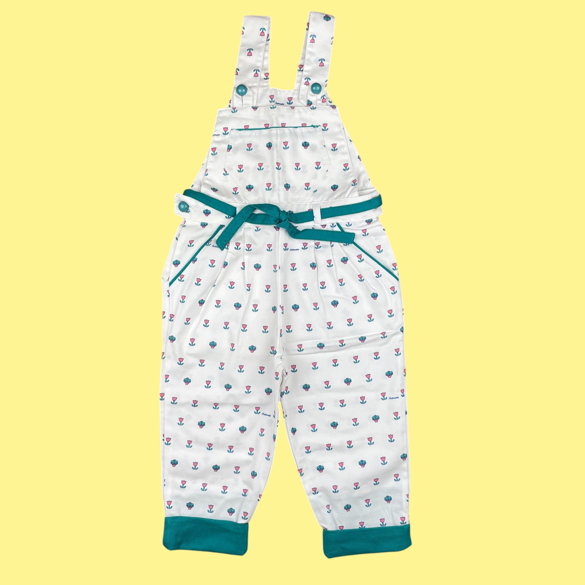 Salopette fleurie neuve 3-4 ans