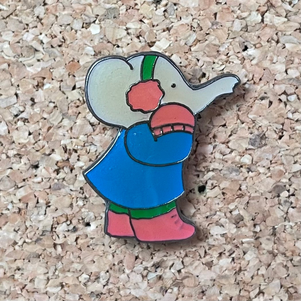 Pin's Babar hiver