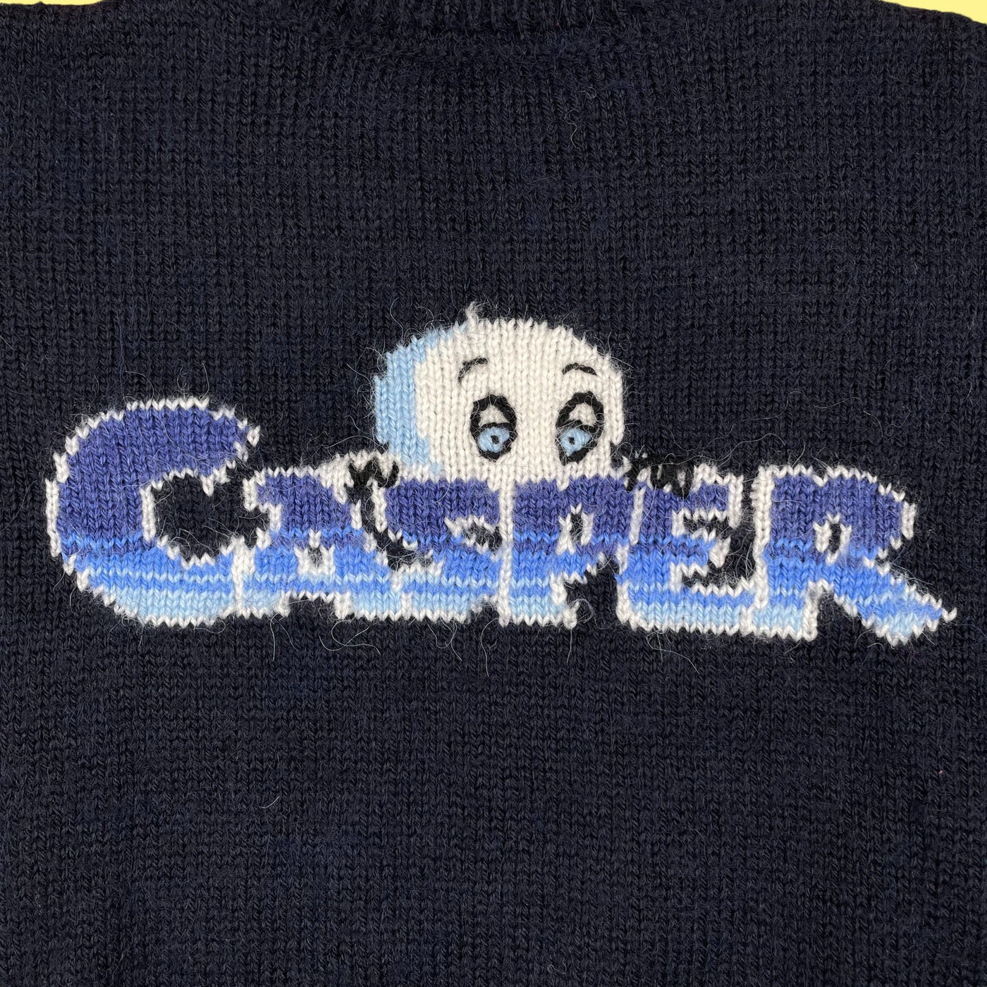 Pull fait main Casper 7 ans