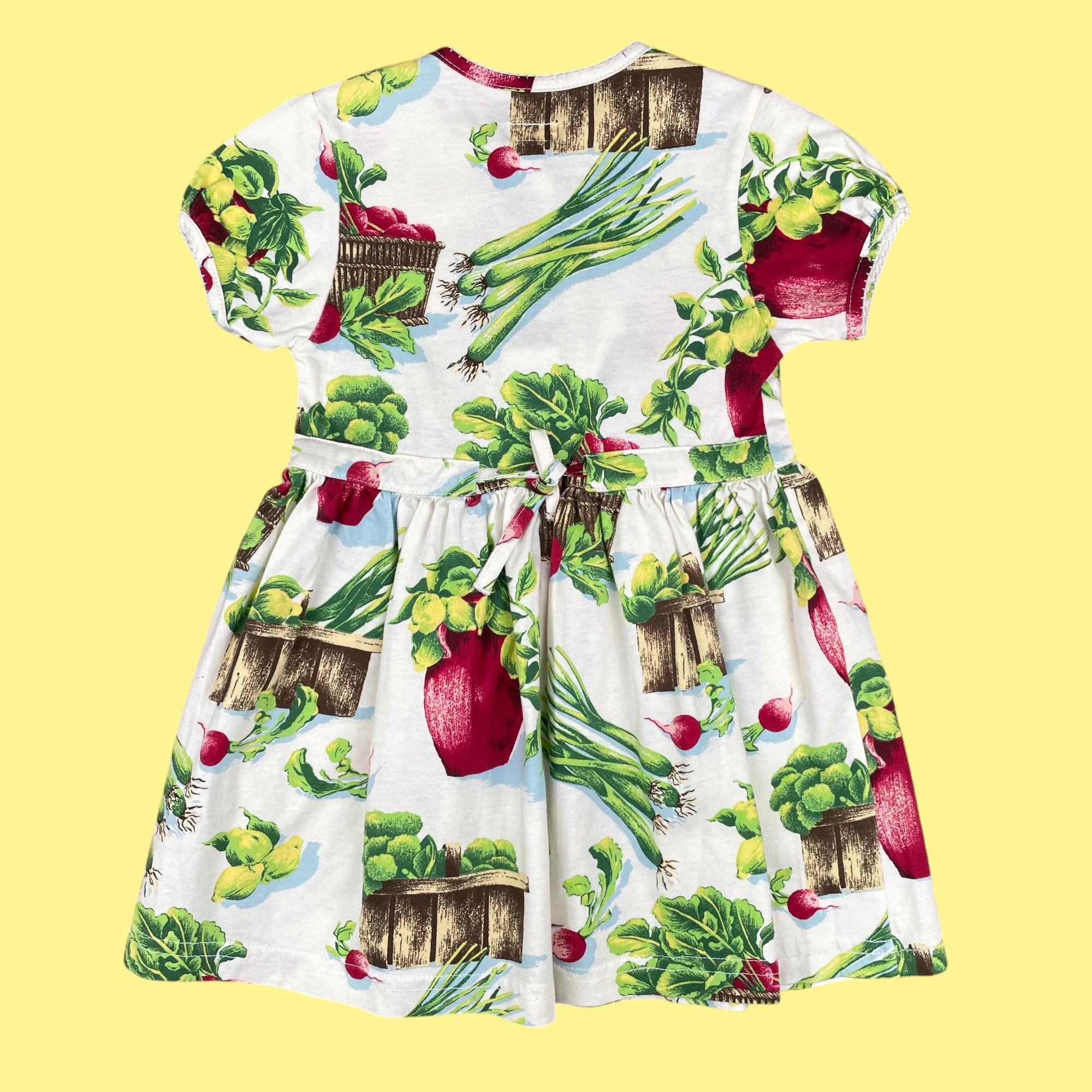 Robe radis 18-24 mois et 7 ans