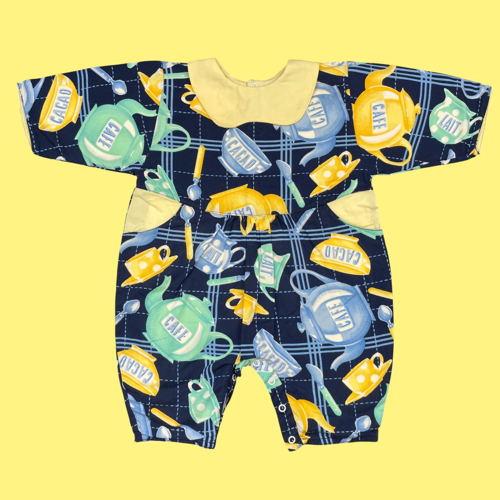 Combinaison tasses vintage 3 mois