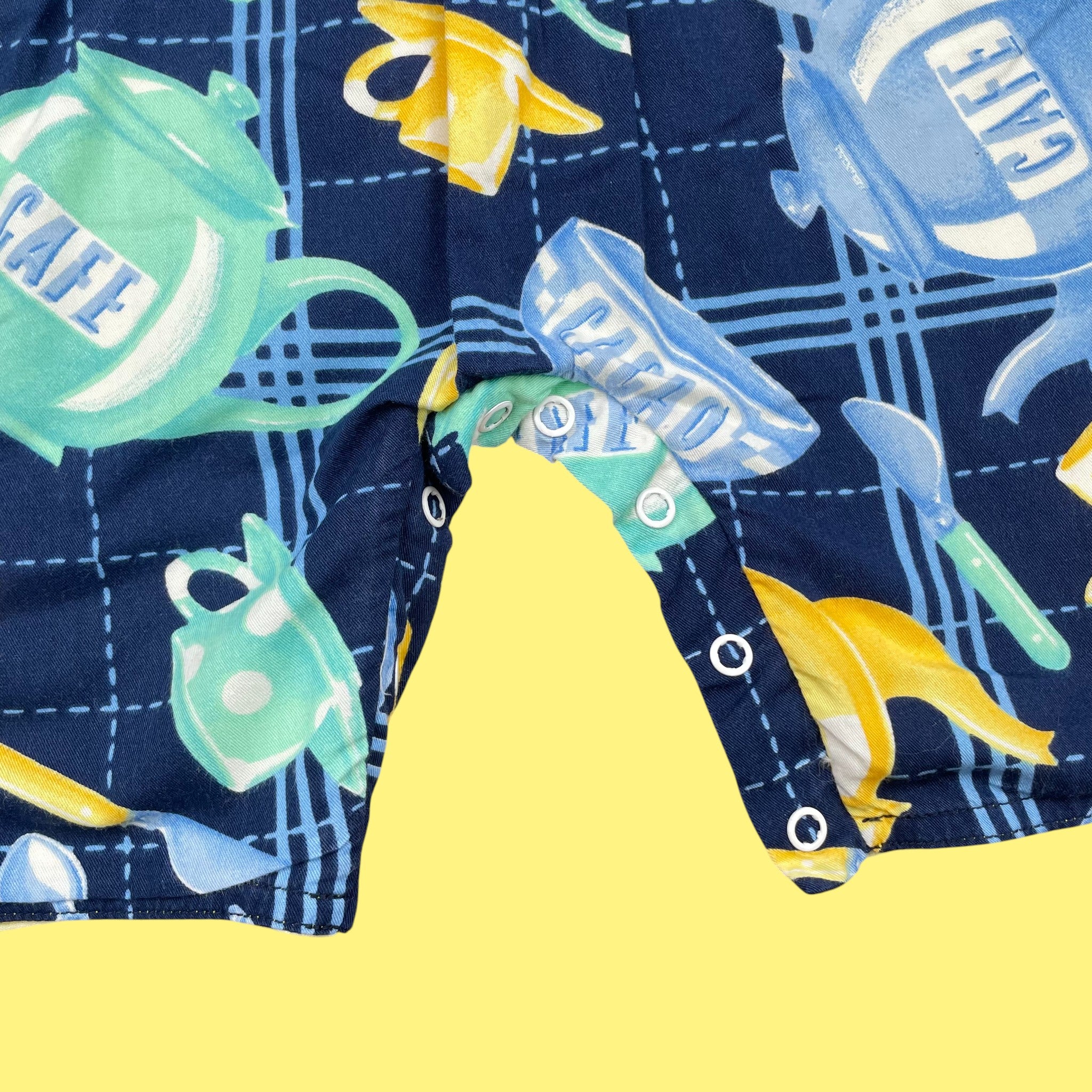 Combinaison tasses vintage 3 mois