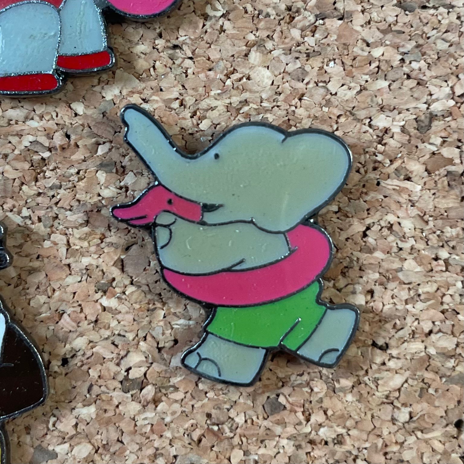 Pin’s Babar plage