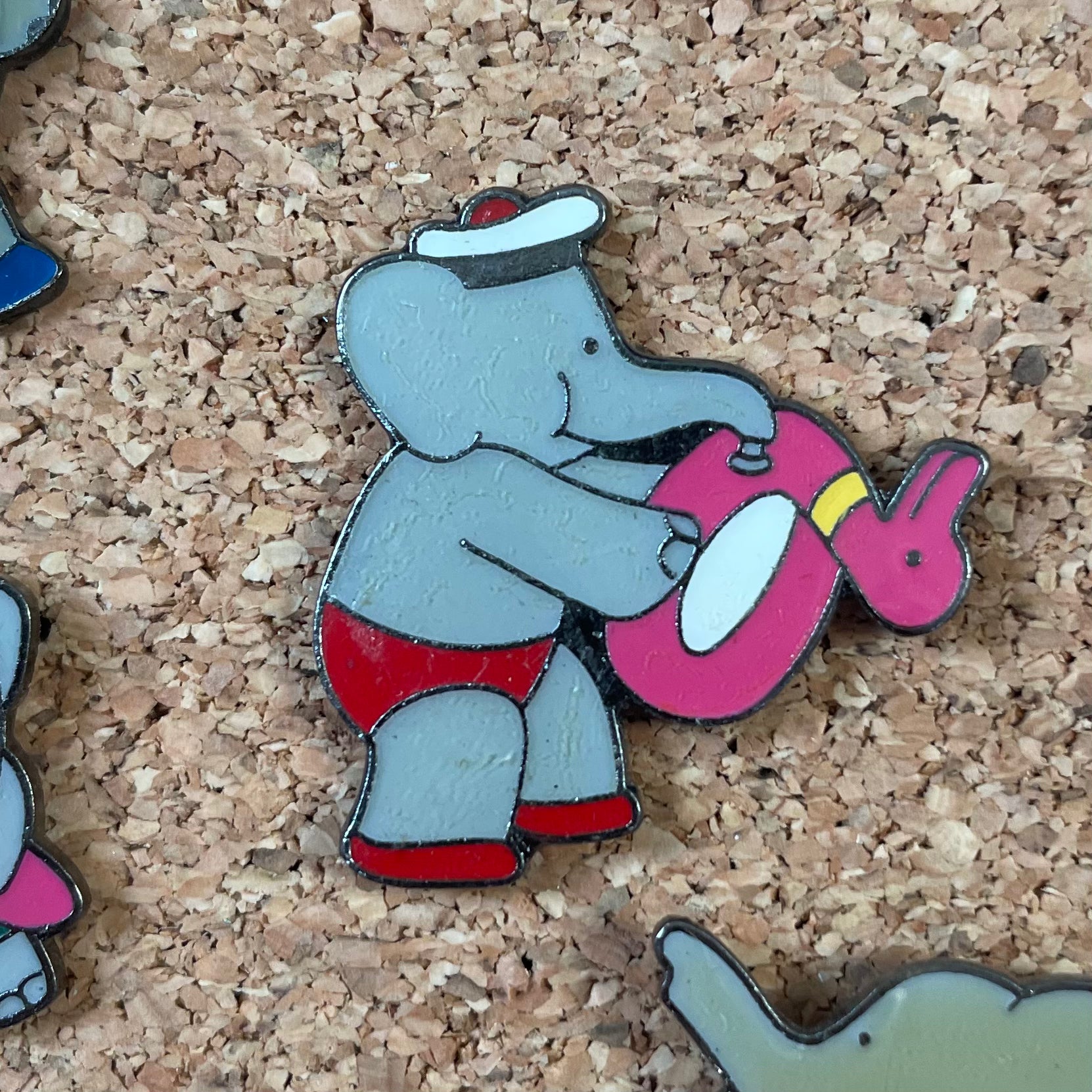 Pin’s Babar plage