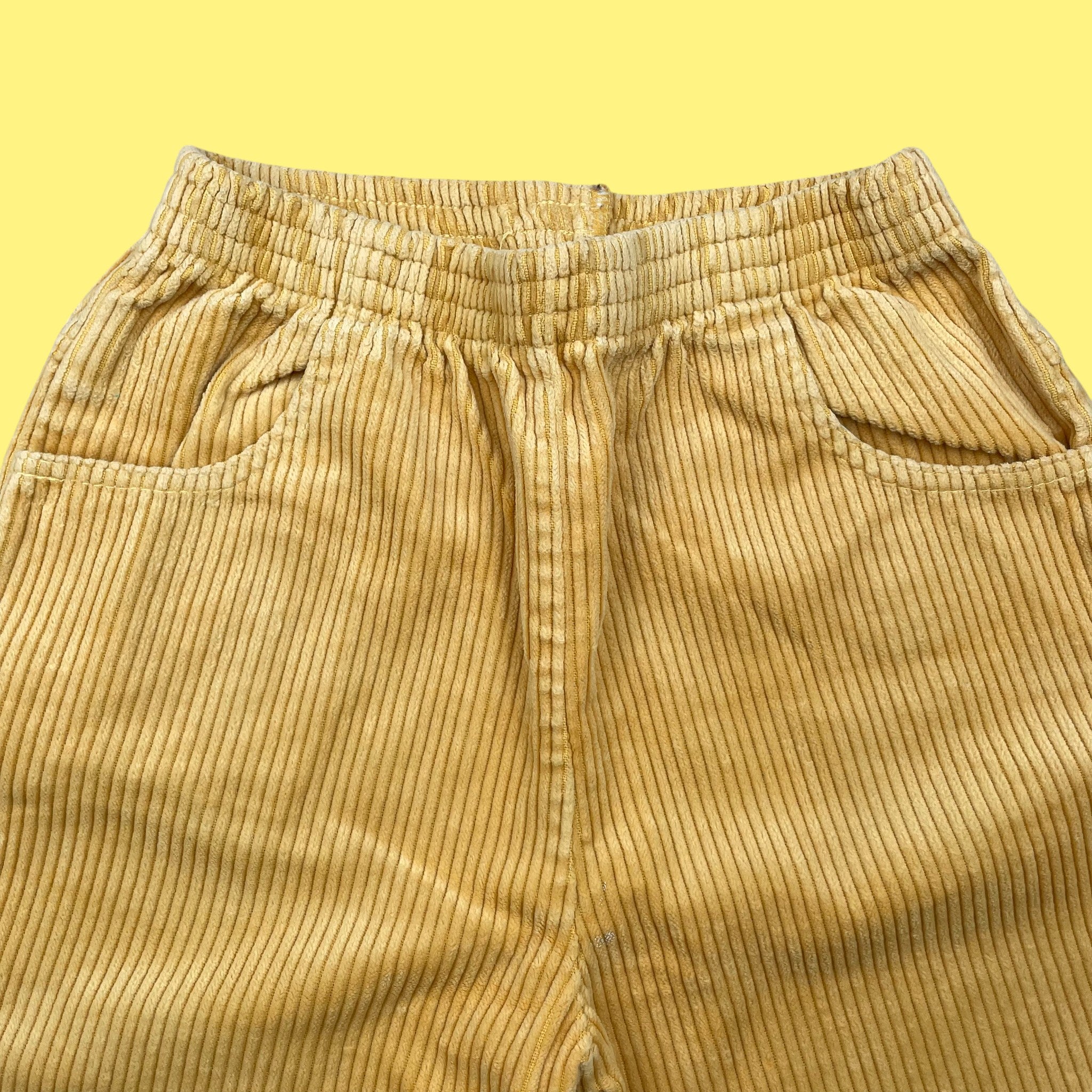 Pantalon velours côtelé vintage 8 ans