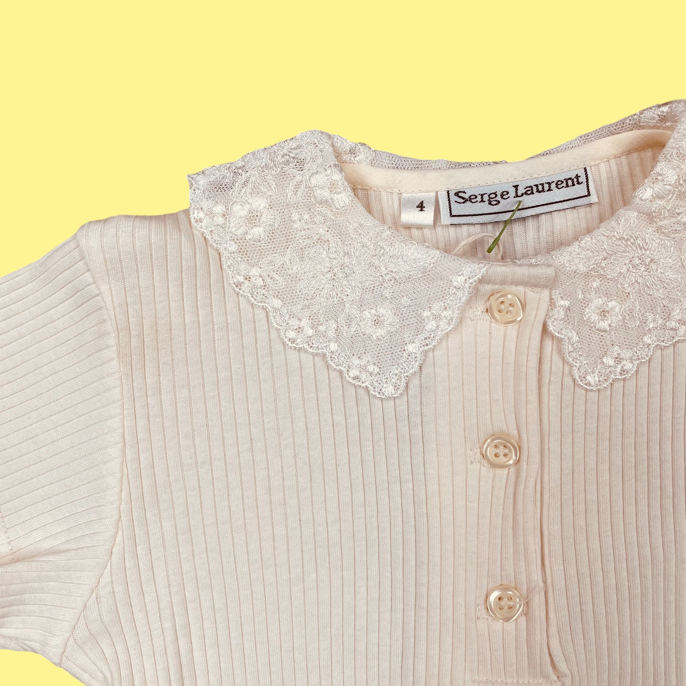 T-shirt vintage dentelle 4 ans