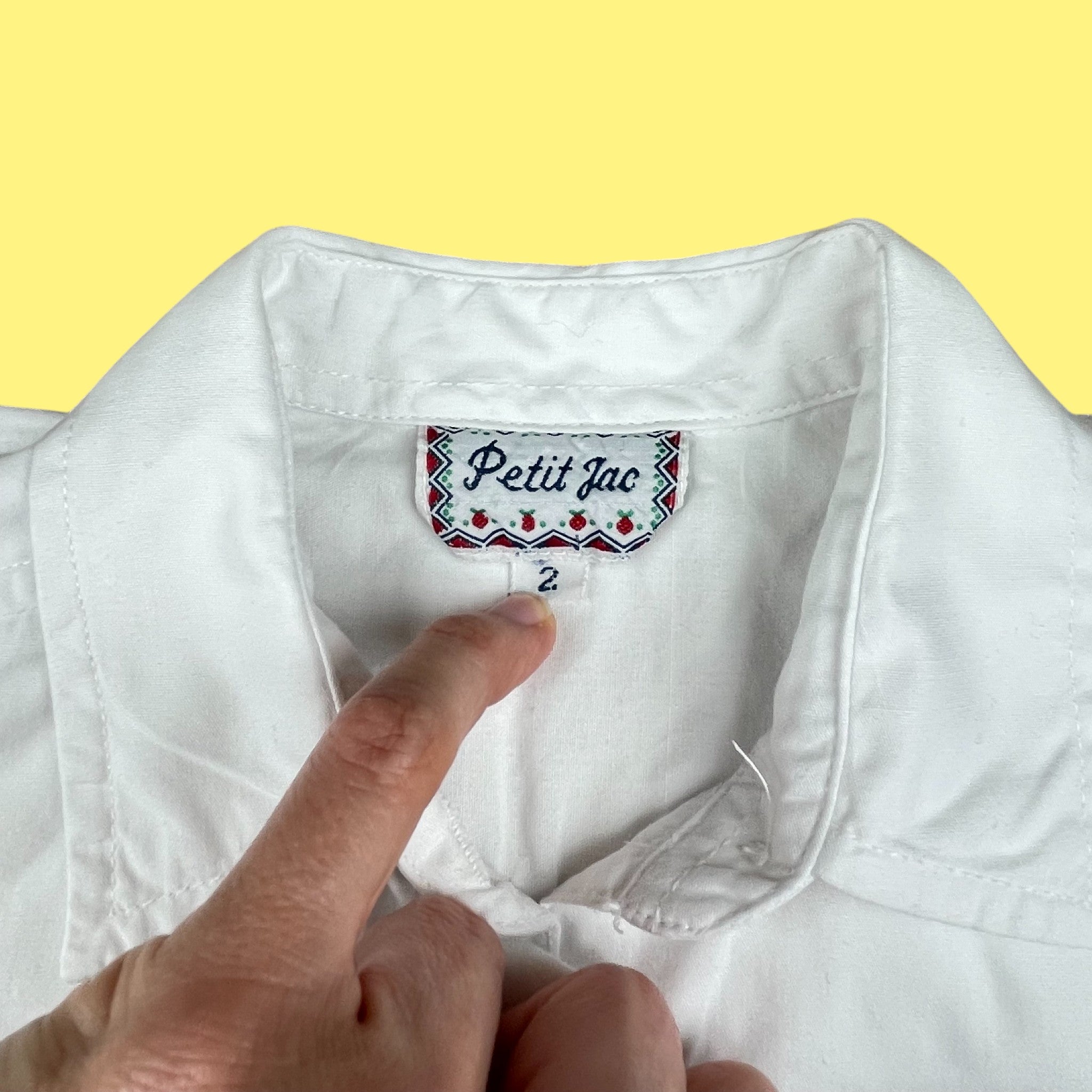 Chemisier broderies vintage 18-24 mois