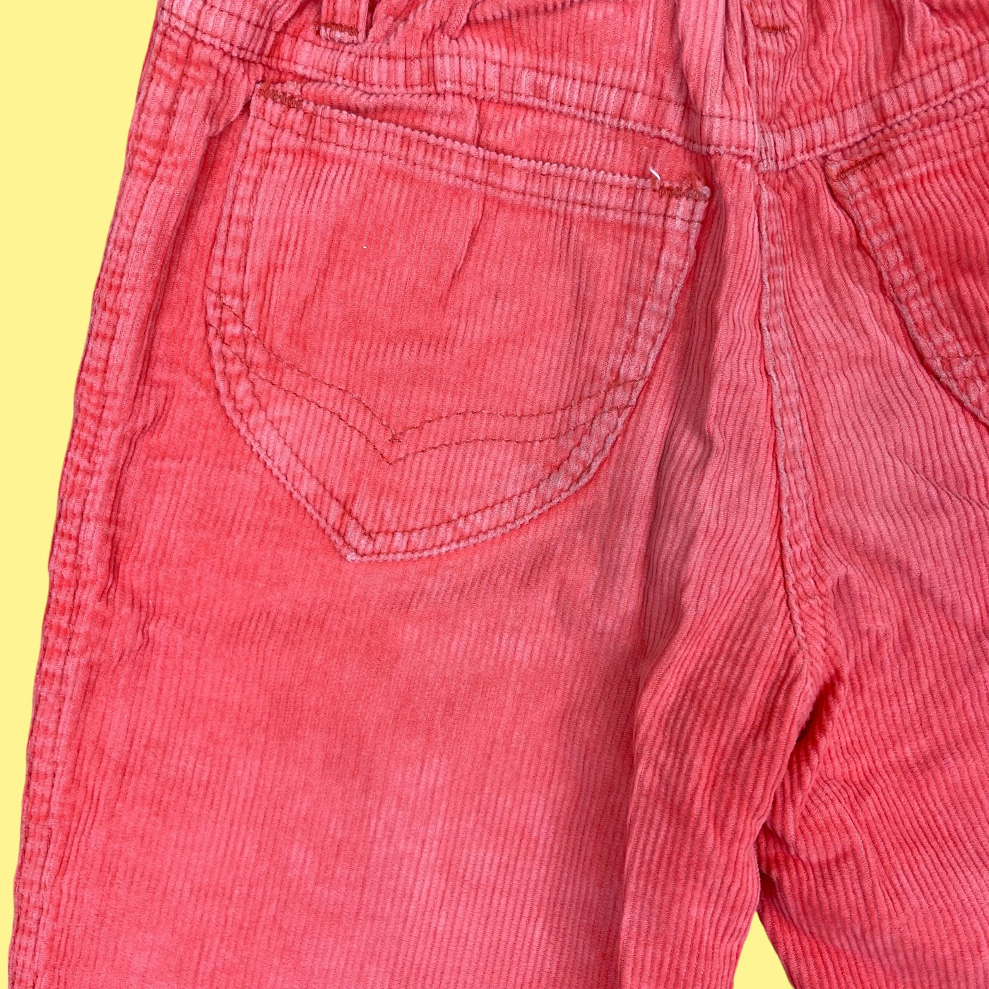 Pantalon velours corail 5-6 ans