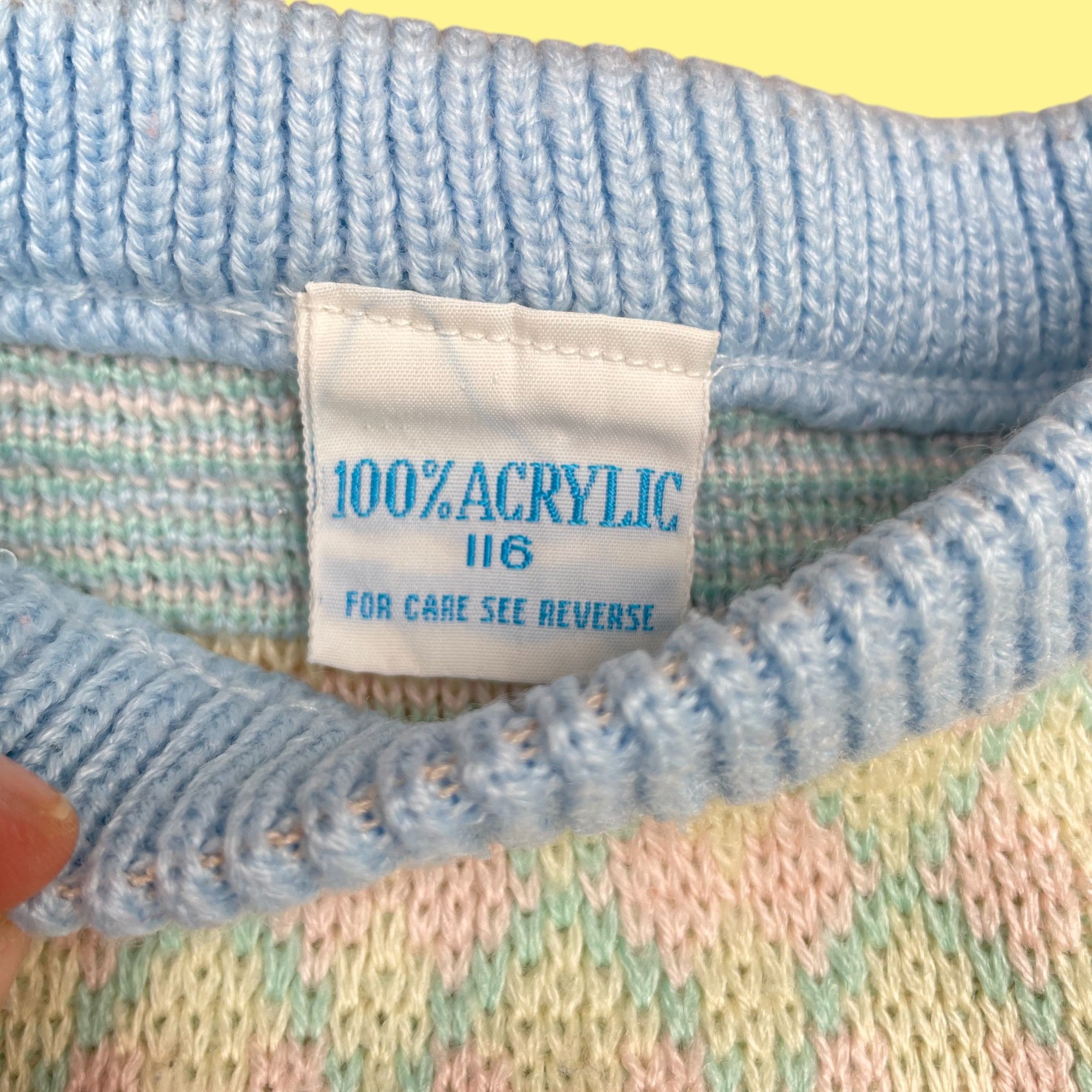 Pull jacquard pastel 7-8 ans