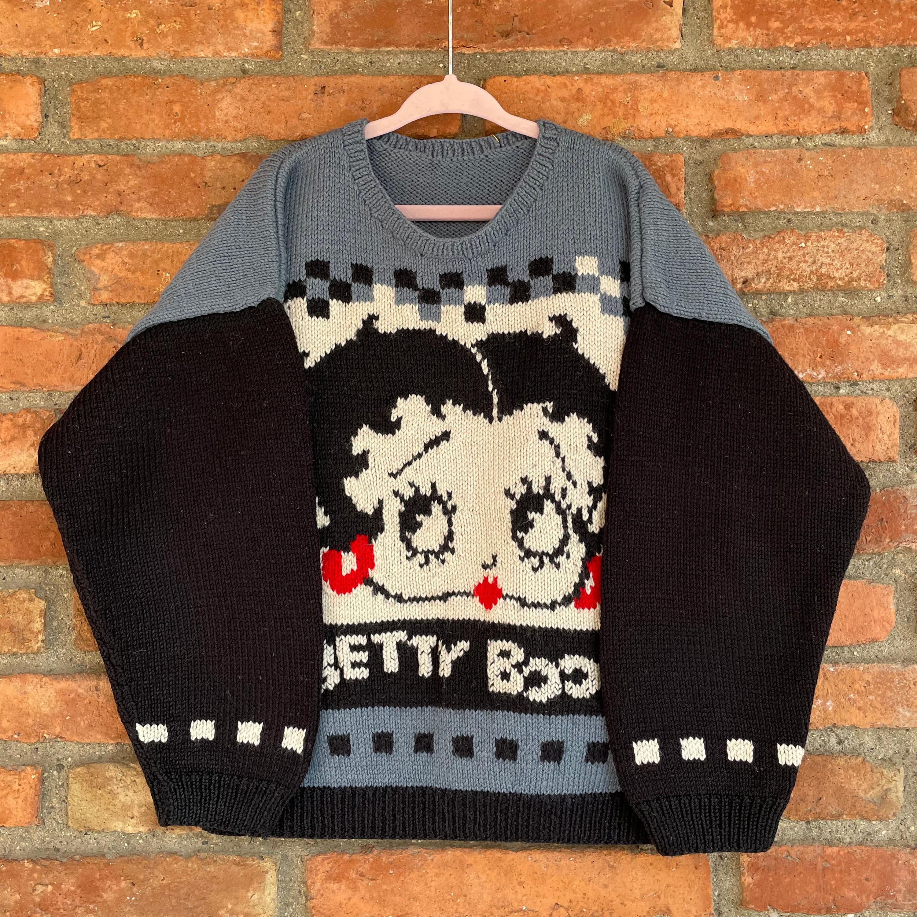 Pull Betty Boop fait main 7-8 ans