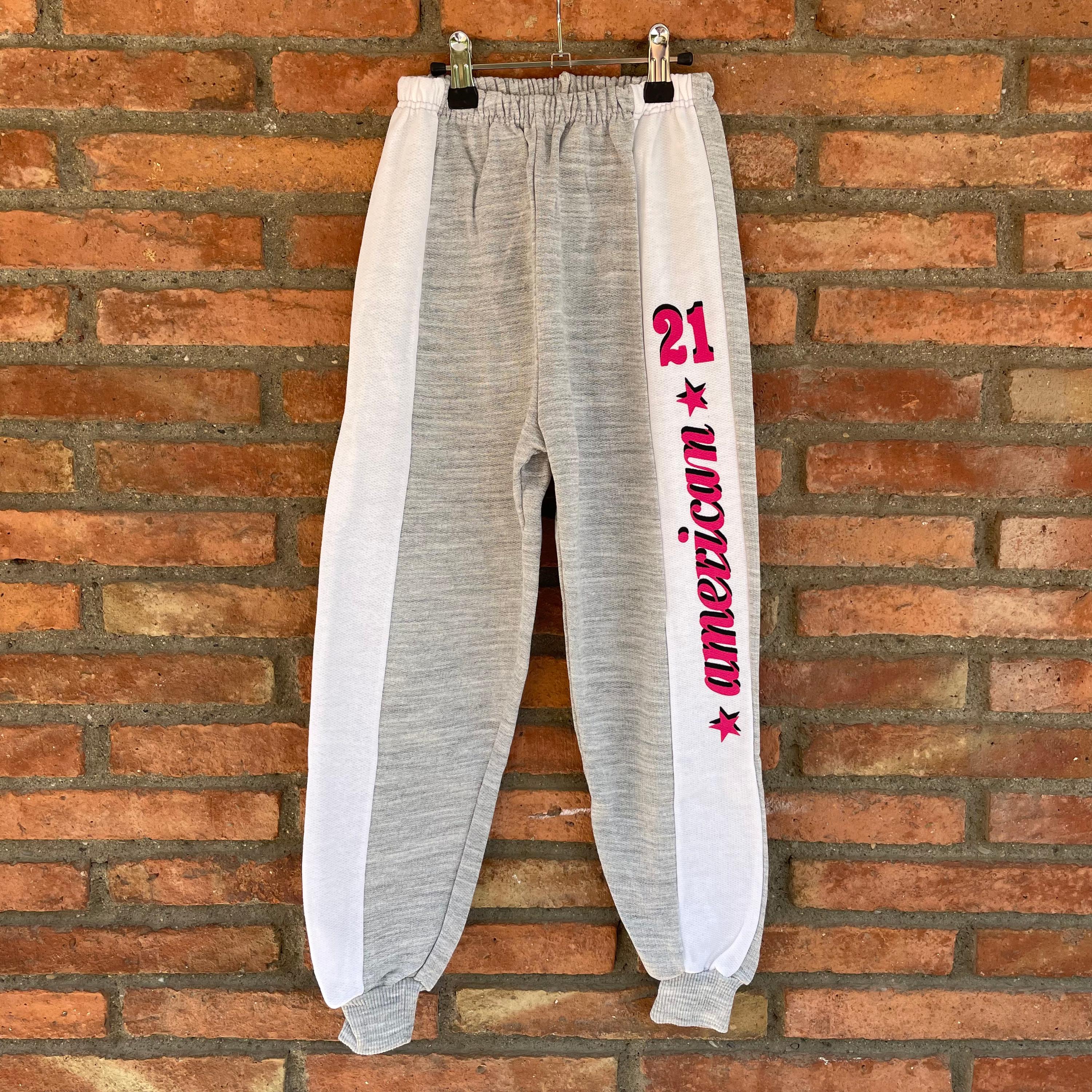Ensemble jogging vintage gris chiné neuf de stock 8 ans